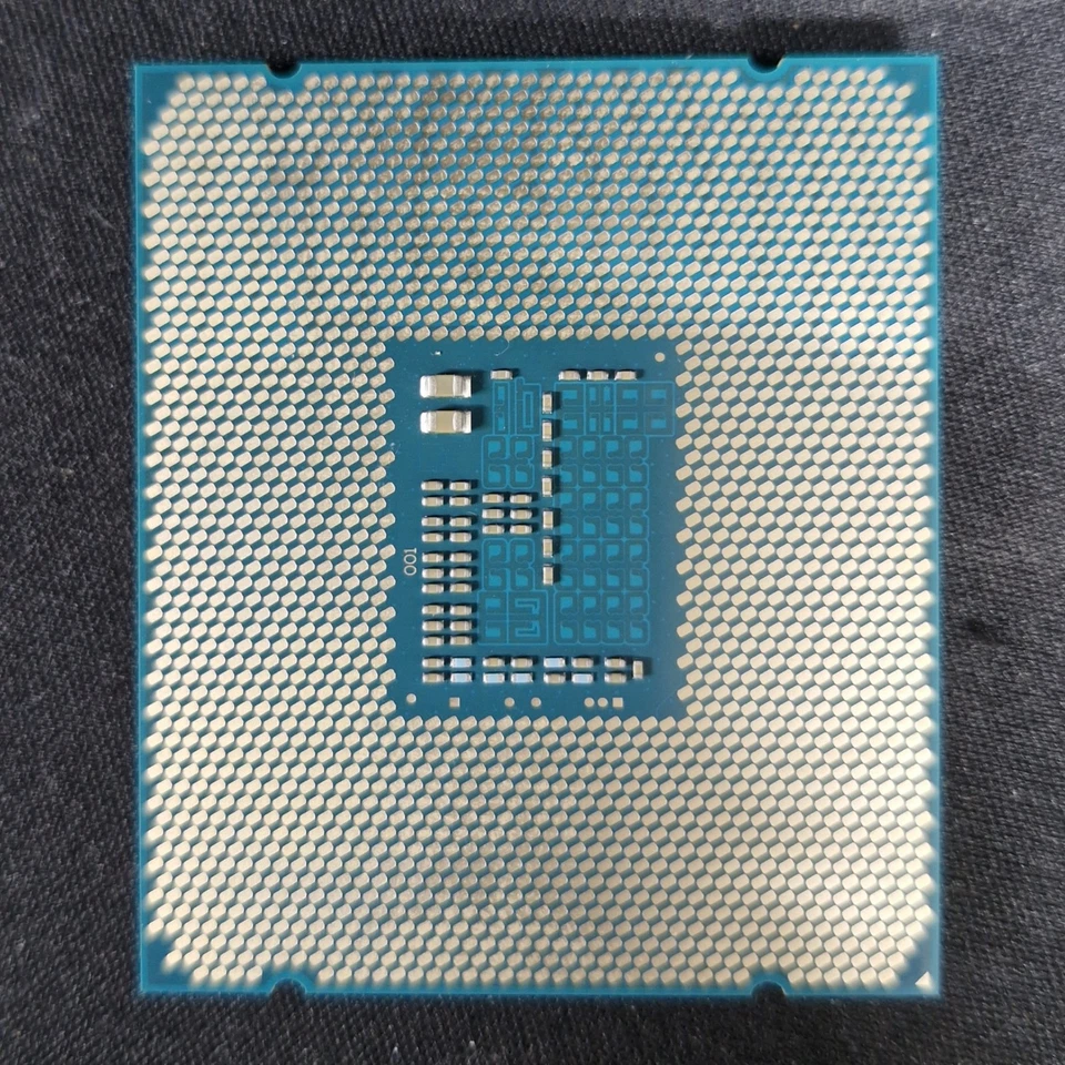Intel Core i7-5930K SR20R: LGA2011-3 6C/12HT 3.5GHz 3.7Ghz/Turbo 15M/L3 140W/TDP - Image 2 of 2