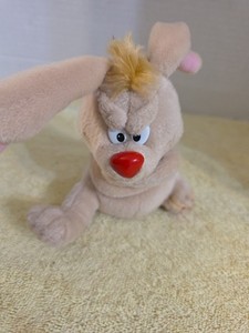 Lucky The Rabbit   Meanies 2 Collectible  1998 No Tags 