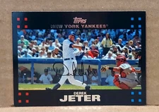 Derek Jeter  Derek Jeter 2010 Topps "Cards Mom Threw Out" #CMT114 BV $6