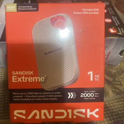 1TB SanDisk Extreme Portable SSD Up to 2000 MB/s BRAND NEW FREE SHIPPING