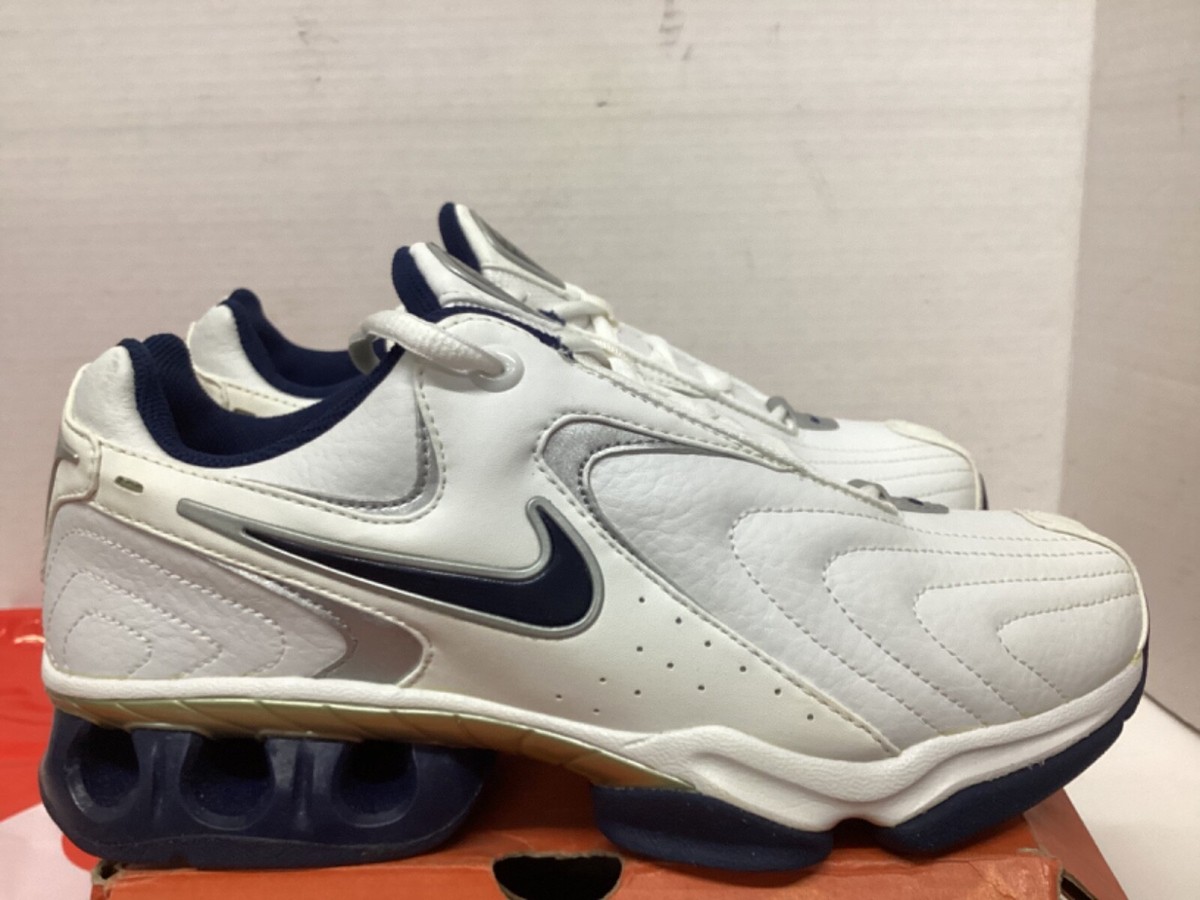 Nike Impax Tri Mens sneaker #308849 141 Size 7.5 white/navy 