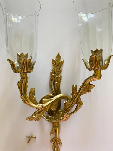 Vintage Brass Rococo Hollywood Regency Candle Holder Wall Sconce 2 Arm Twisted