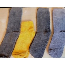 Vintage Mens Fuzzy Socks Stretchy Gray Yellow 4 Pairs Hospital Warm Slippers