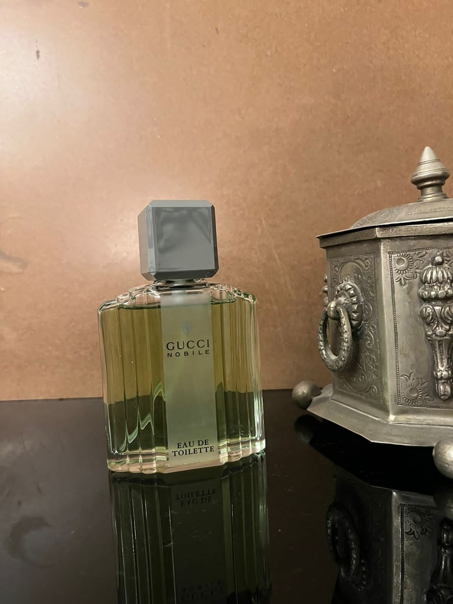 GUCCI NOBILE 120ml オードトワレ グッチ 廃盤 希少 レア GUCCI NOBILE 120ml オードトワレ グッチ 廃盤 希少 レア