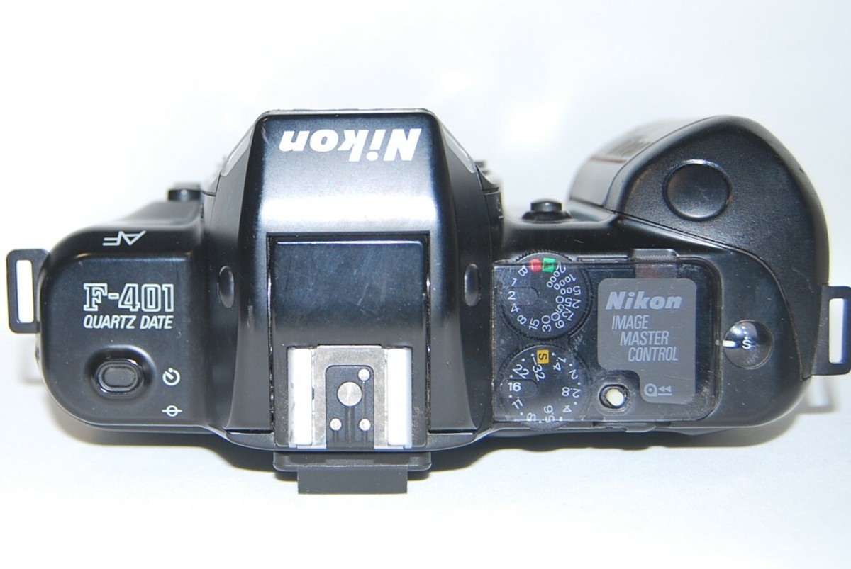愛好家大歓迎❤️Nikon 一眼レフ　F-401 QUARTZ DATE Nikon F-401 Quartz Date 35mm SLR Film Camera Body Only ship