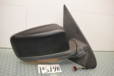 03 04 Ford Expedition Passenger side Mirror Used Power ( local pick up ) #1514-A