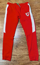WALES 2021 football trucksuit pants official FA WALES product 13-14 years
