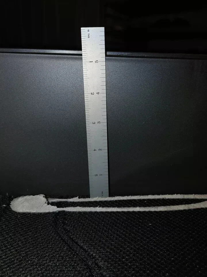 Pelican Elite Luggage Series LockOnly negro con forro azul Foto 3 de 4