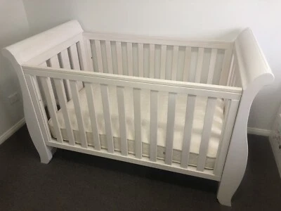 boori country sleigh cot 3 in 1