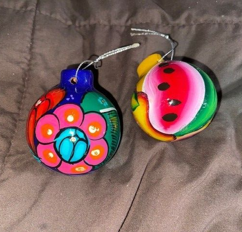 Set of 2 Talavera Christmas Ornament Mexican Ceramic Folk Art Pottery - Picture 1 of 4