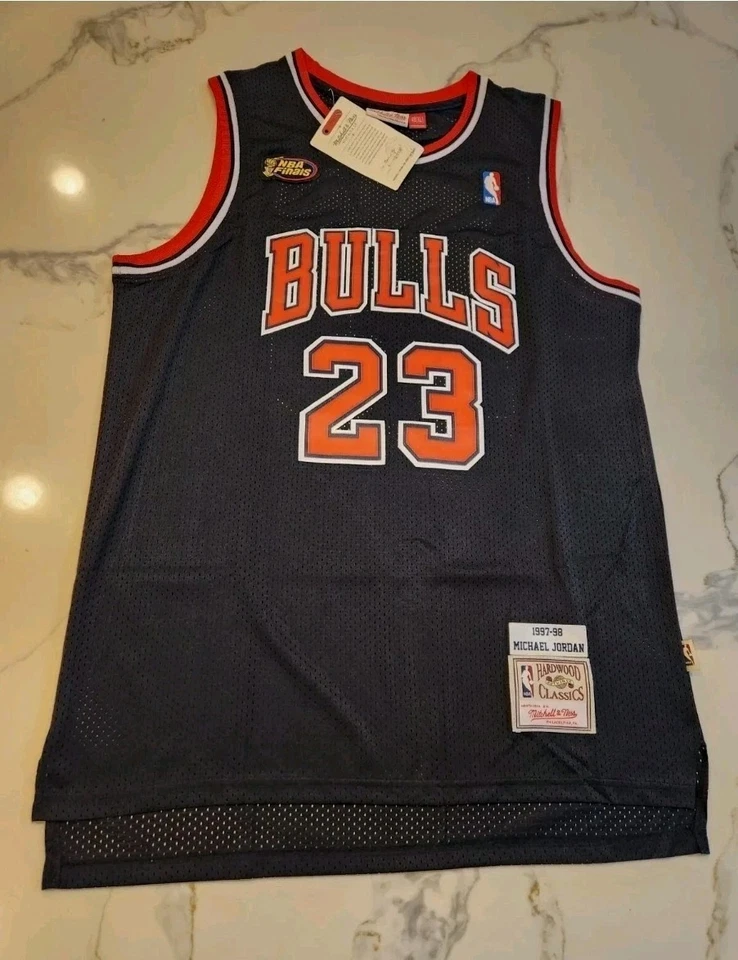 Футболка Mitchell & Ness 🔥 Michael Jordan 🔥#23 Bulls финал НБА 1997-98 мужская размер XL - Изображение 3 из 4
