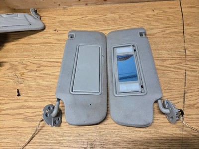SATURN AURA 2007-2010 Sunvisor PAIR Shade oem 07 08 09 10 FREE SHIP !!!