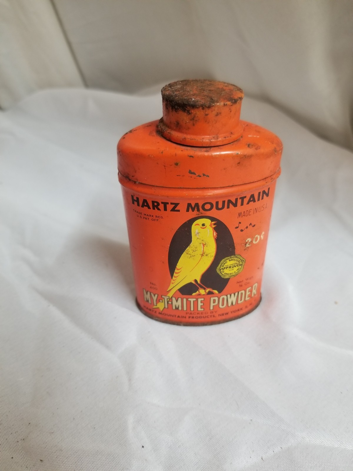 Vintage Hartz Mountain My-T-Mite Powder Tin