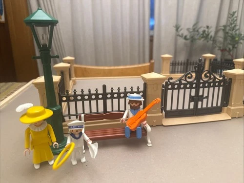 Playmobil 5360 Victorian Mansion Fence ALMOST COMPLETE Set Vintage