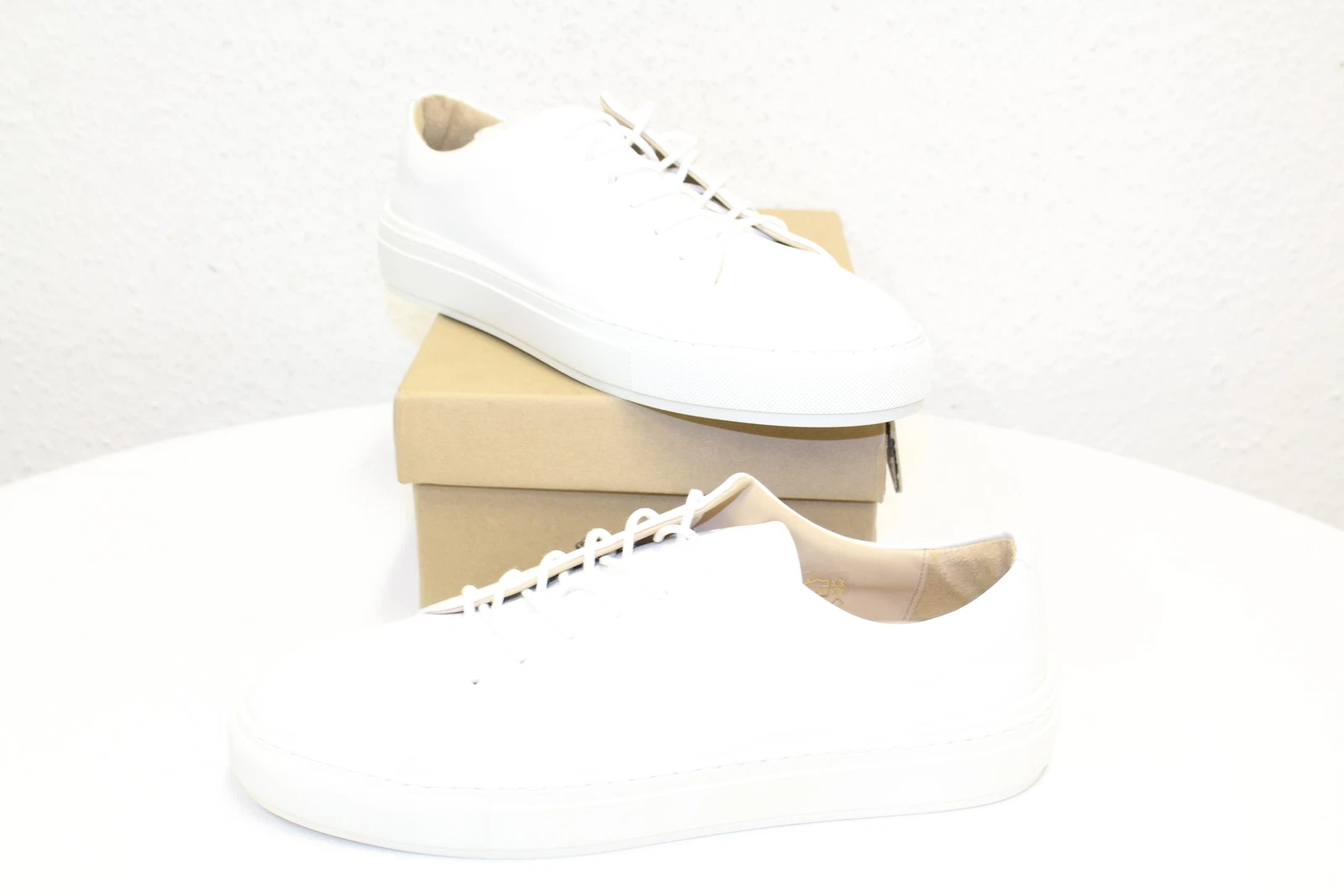 ASICS Sneaker Tiger of Sweden SAMPE bianche taglia EU 45 nuove fattura IVA