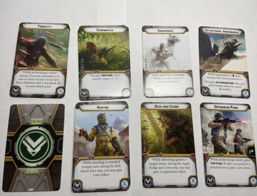 Star Warsトレーニングカード Amazon.com: STAR WARS Trading Card Battle pre-built starter