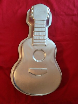 Guitar Tin Cake Aluminum 3D Pan Baking 2000 Wilton Mold  18''