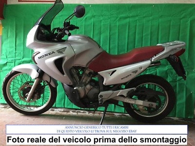 Sono Disponibili Ricambi moto usati Honda Transalp XL 650 V 2000