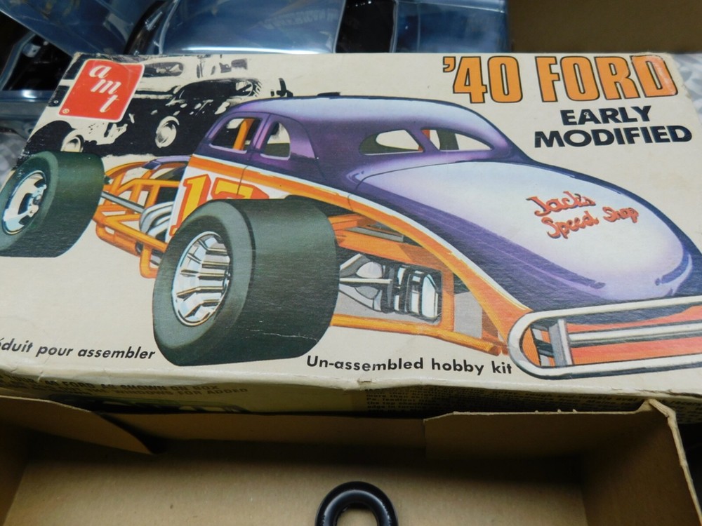 1940 Ford Early Modified AMT kit # T167 rebuilder