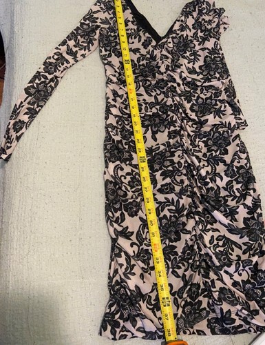 Guess Women’s Bodycon Dress Black Beige/Ruched Long Sleeve Sz 16 - Picture 14 of 19