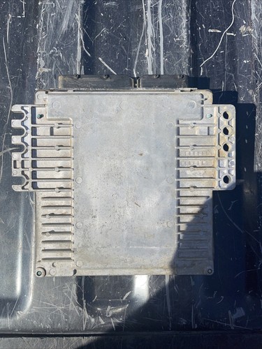 2004 Nissan Pathfinder 5.6 V8 ECM ECU Engine Control Module MEC36-220C1 - Picture 3 of 4
