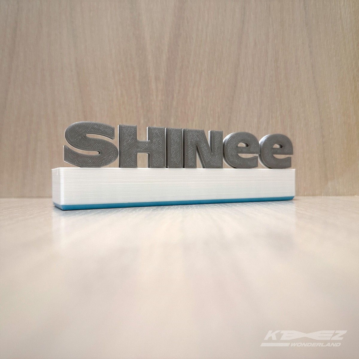 SHINee - 【未使用ランダムフォトスタンド付き】SHINee &#39;17 シーズングリーティング SUMMER SALE 2025 SHINee | SMTOWN OFFICIAL ONLINE STORE