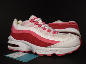 pink and red air max