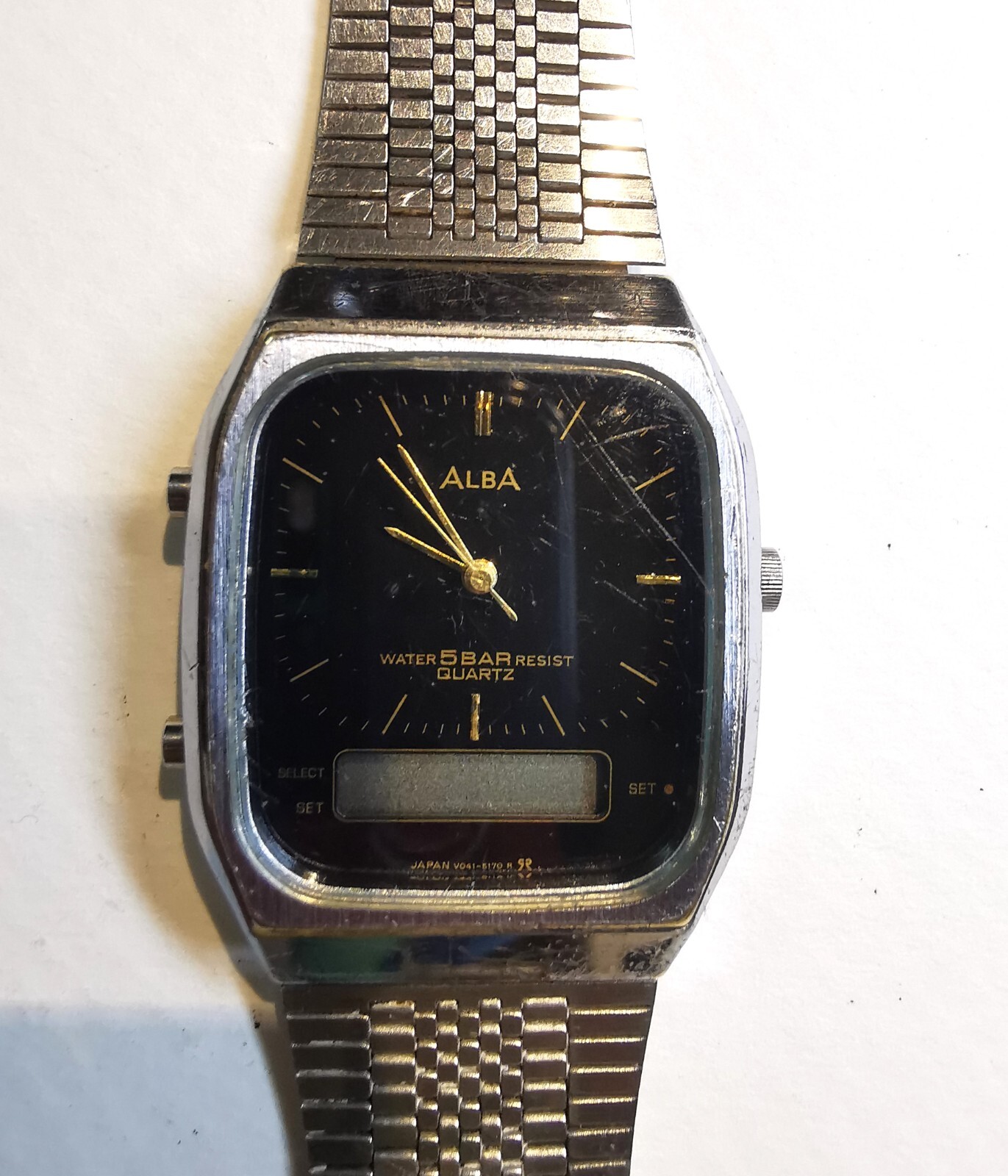 AKJ327ARB3 ALBA Vintage Watch Seiko V041-5120 Men’s Ana  Digi Quartz - vintagewatches.pk
