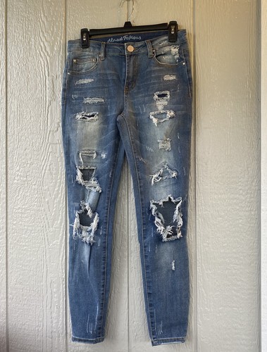 Almost Famous Ripped Jeans Blue Denim 