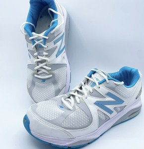 New Balance Shoes Men Sz 10 / Women Sz 