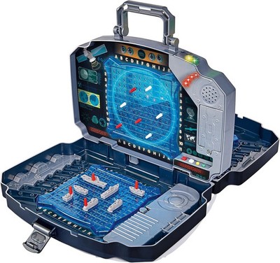 noris Battleships Spiel Light & Sound Version - einige Kartonschäden - Top Zustand