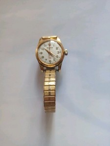 Montre Ancienne BEGUM 17 Rubis - Mouvement Mécanique Manuel - NE FONCTIONNE PAS - Pour Pièces/Réparation