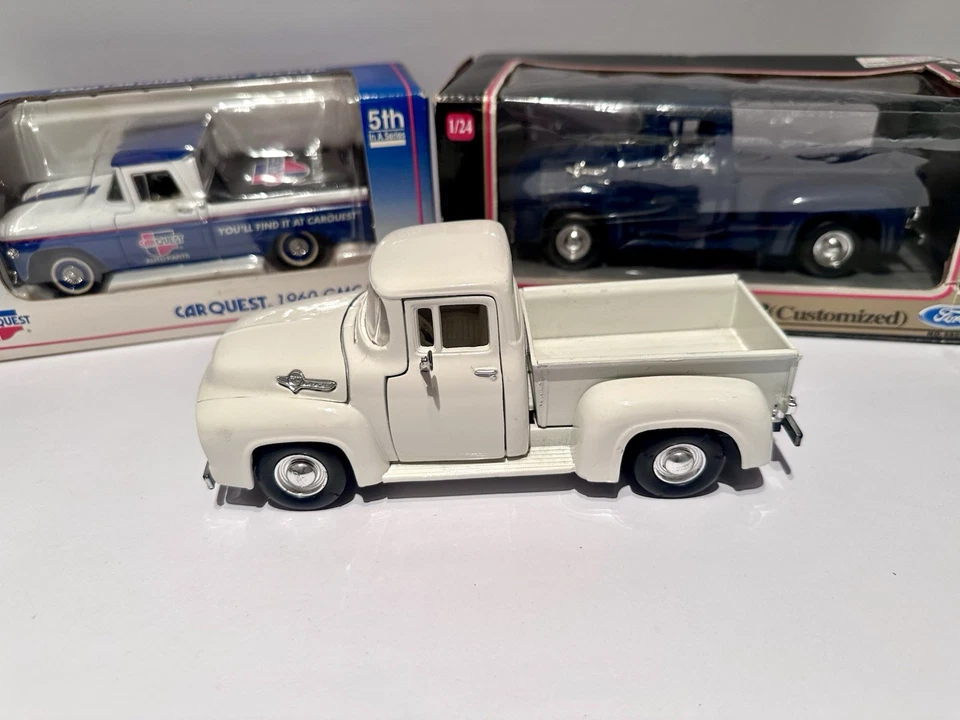 Lot of 3 Trucks 1/24 Scale 1960 GMC 1956 Ford Car Quest Speccast Redbox - Image 2 of 4