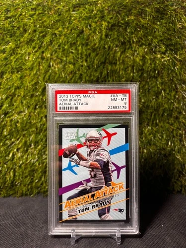 2013 Topps Magic - Aerial Attack Tom Brady #AA-TB GOAT PATRIOTS PSA 8