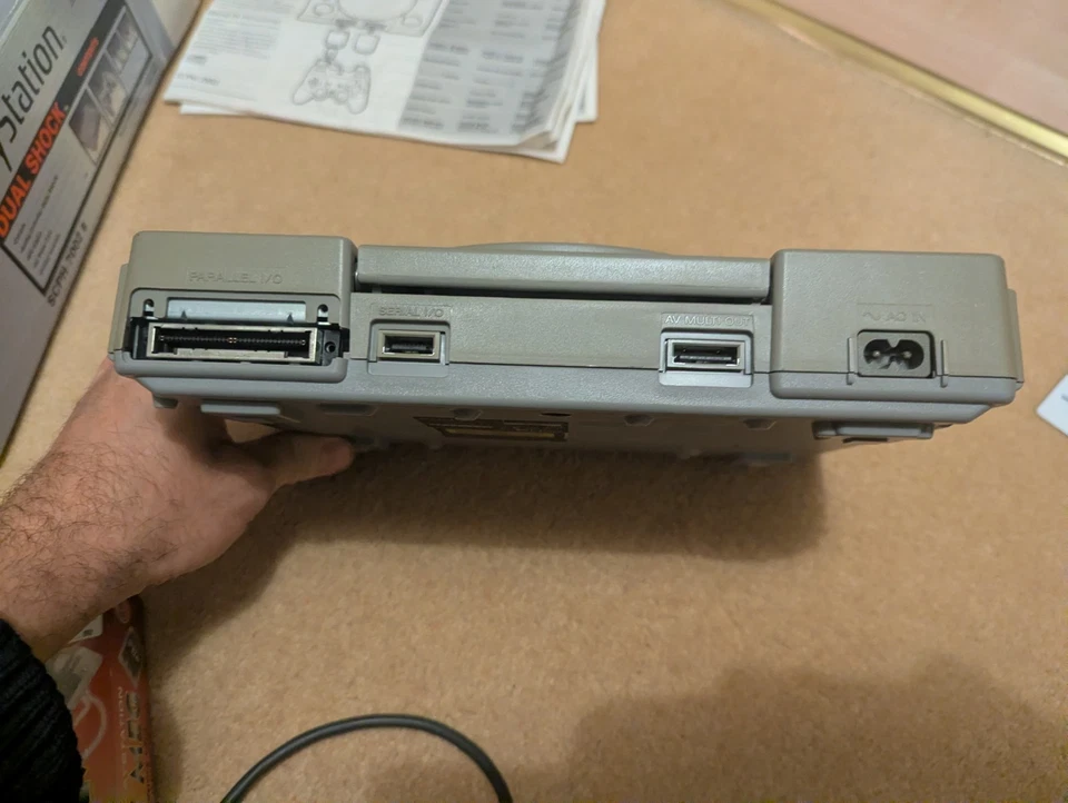 Sony PlayStation 1 PS1 SCPH-7002 PAL Console Bundled With Mod Chip Card, photo 3 of 5
