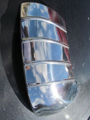 1949 1950 Pontiac 2dr left quarter stone shield NOS GM - Bild 3 von 4
