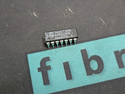 74HCT30N || Philips || DIP14 8-Input NAND Gate || New & Original  || 5 pcs