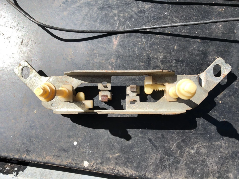 Volkswagen Super Beetle 1972 perillas de control de aire fresco Foto 2 de 4