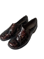 Clarks Bendables Croc Embossed Slip On Loafers Brown Sz 6 Patent Leather Look