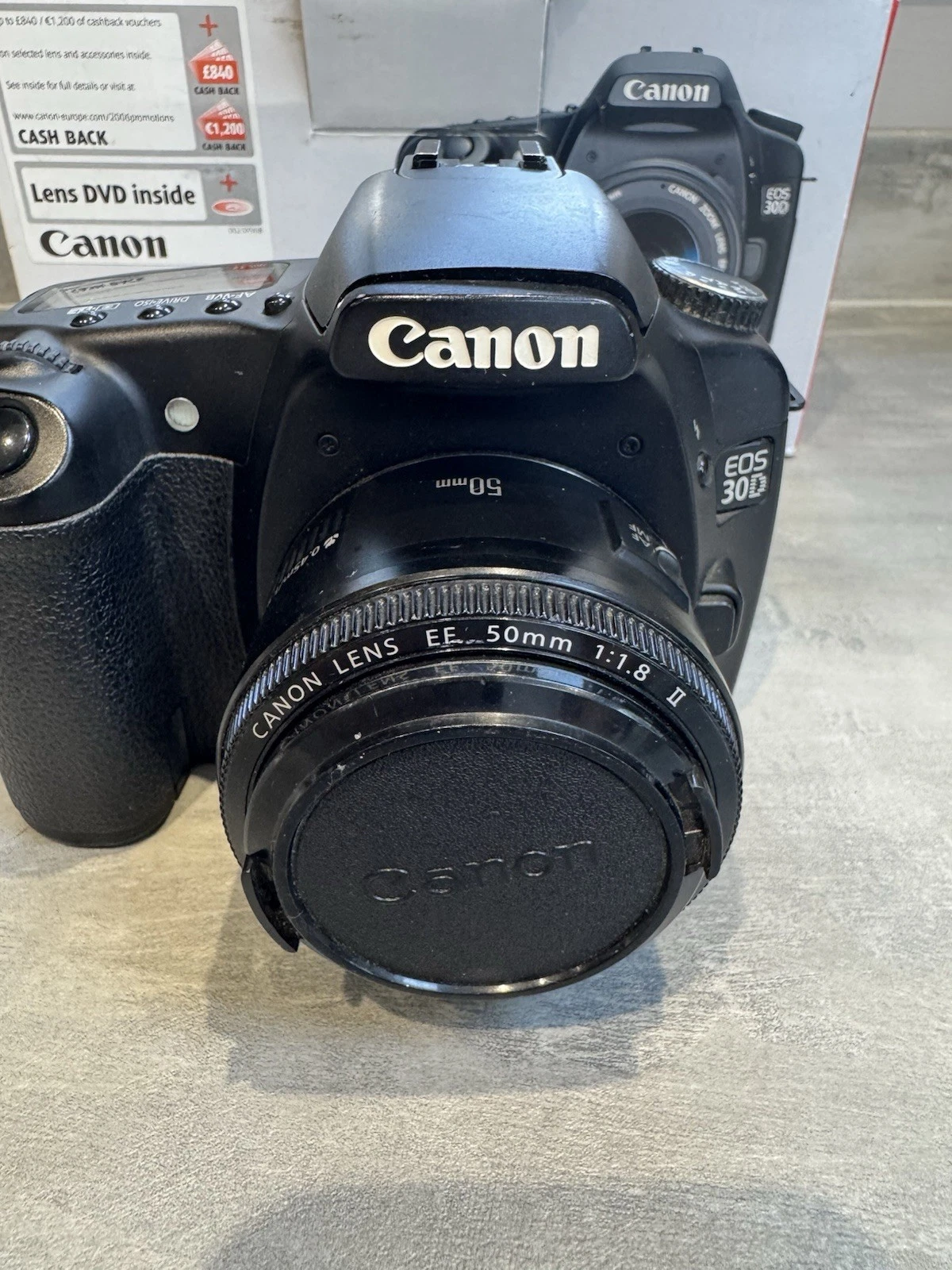 Canon EOS 30D DSLR Camera EE 50mm 1:1.8 II Lens Charger Batteries Good Condition 4