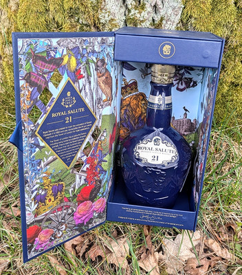 Royal Salute 21 Year Old Empty Bottle w/ Original Box Scotch Whisky Set