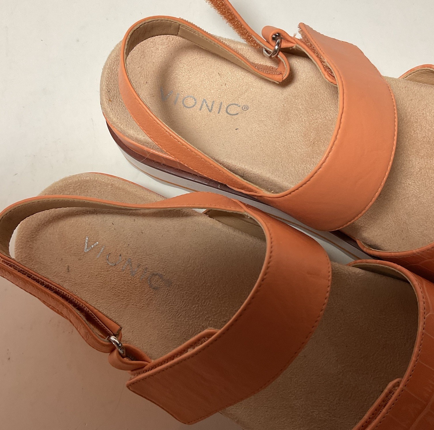 Vionic Brielle Crocodile Platform Supportive Comf… - image 10