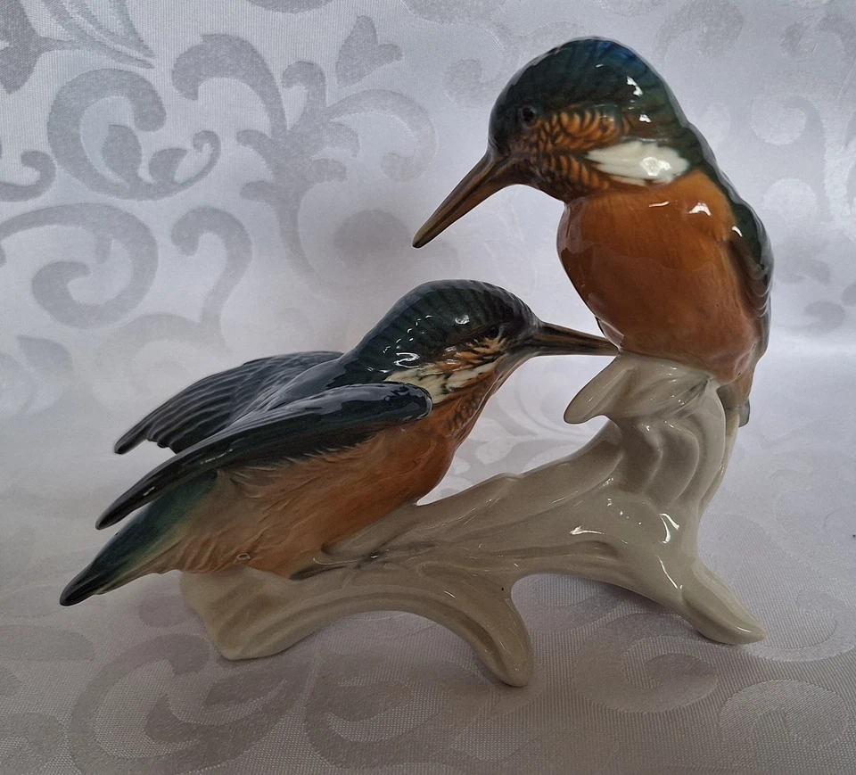 KARL ENS, VOLKSTEDT FIGURE - 2 KINGFISHERS ON BRANCH #7521 - Image 3 of 4