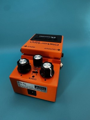 Boss DS-1W Distortion - Orange (open box, min condition + box and papers)