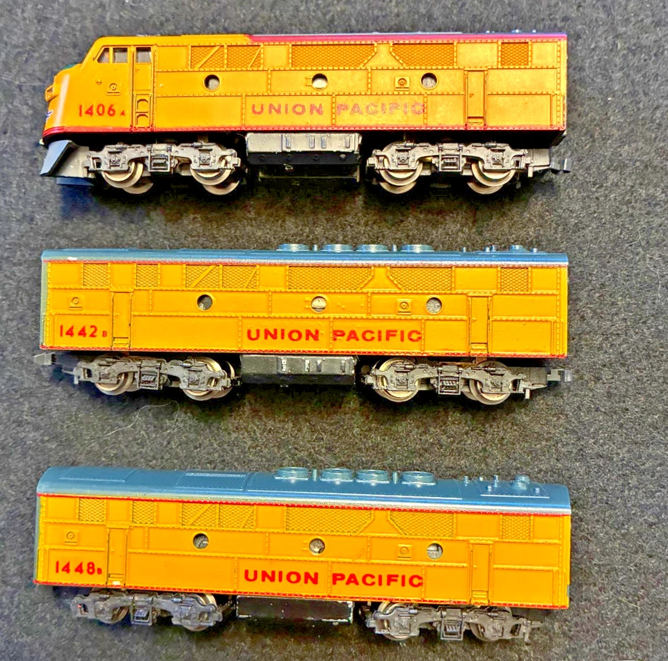 CON-COR (FLEISCHMANN) N SCALE LOCOMOTIVE EMD F3A/B/B SET UNION PACIFIC - RARE - Image 2 of 4