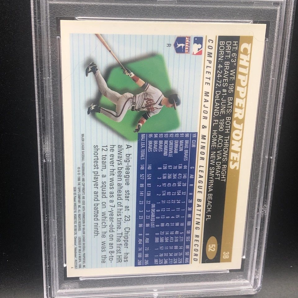 1996 TOPPS CHROME ROOKIE CUP REFRACTOR #52 CHIPPER JONES SP PSA 8 NM-MT CENTERED - Image 4 of 4