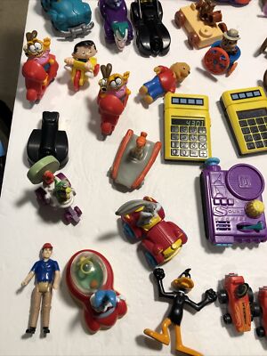 vintage mcdonalds happy meal toys lot 35+ Garfield, Batman, Looney