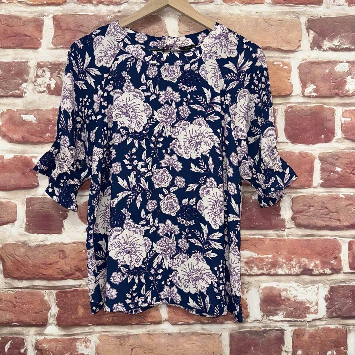Banana Republic Top Shirt Womens Small Multicolor Floral Vine