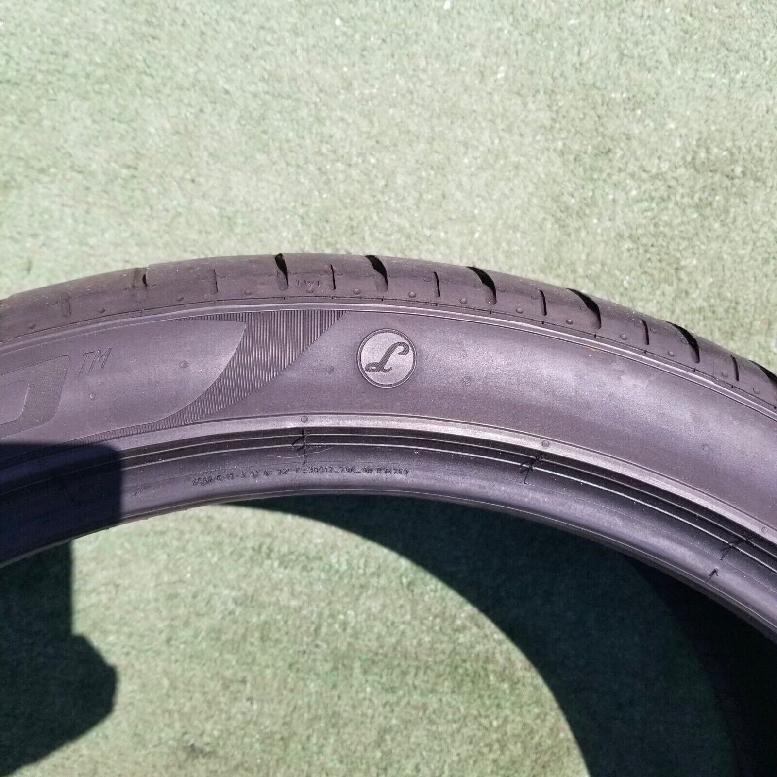 Lamborghini Urus 1970-2023 Tire