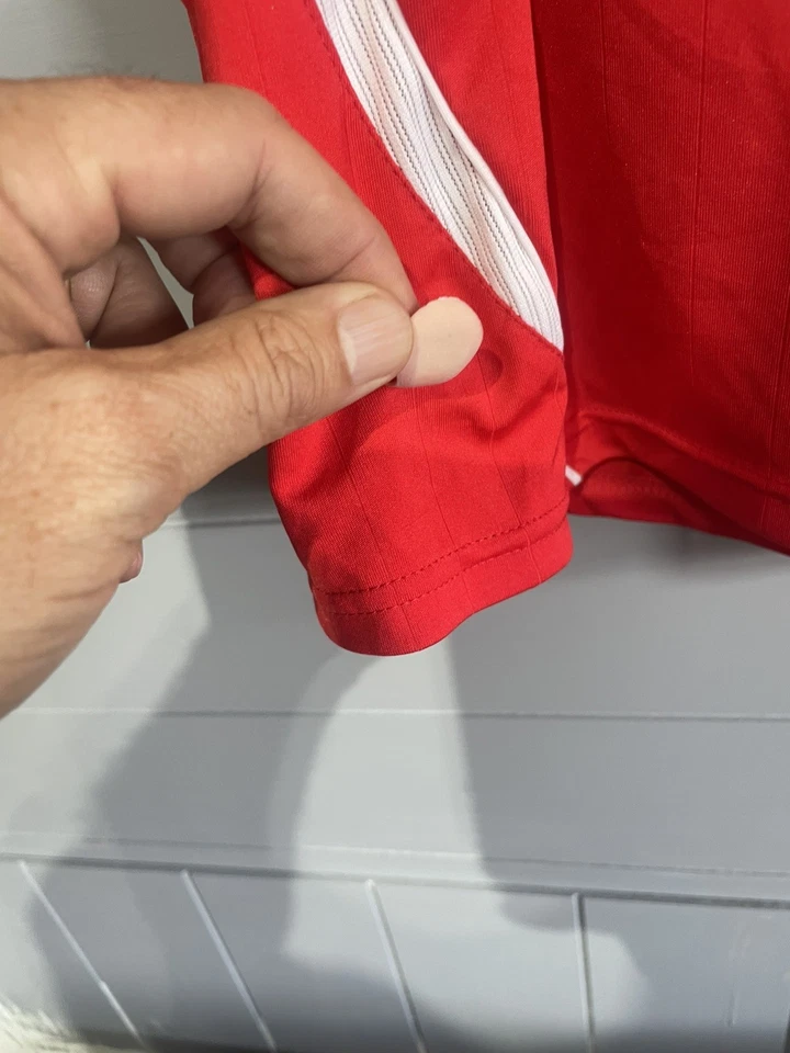 SL Benfica Jersey Men's Medium SLB Red Football Soccer Futbol Shirt - Image 4 of 4